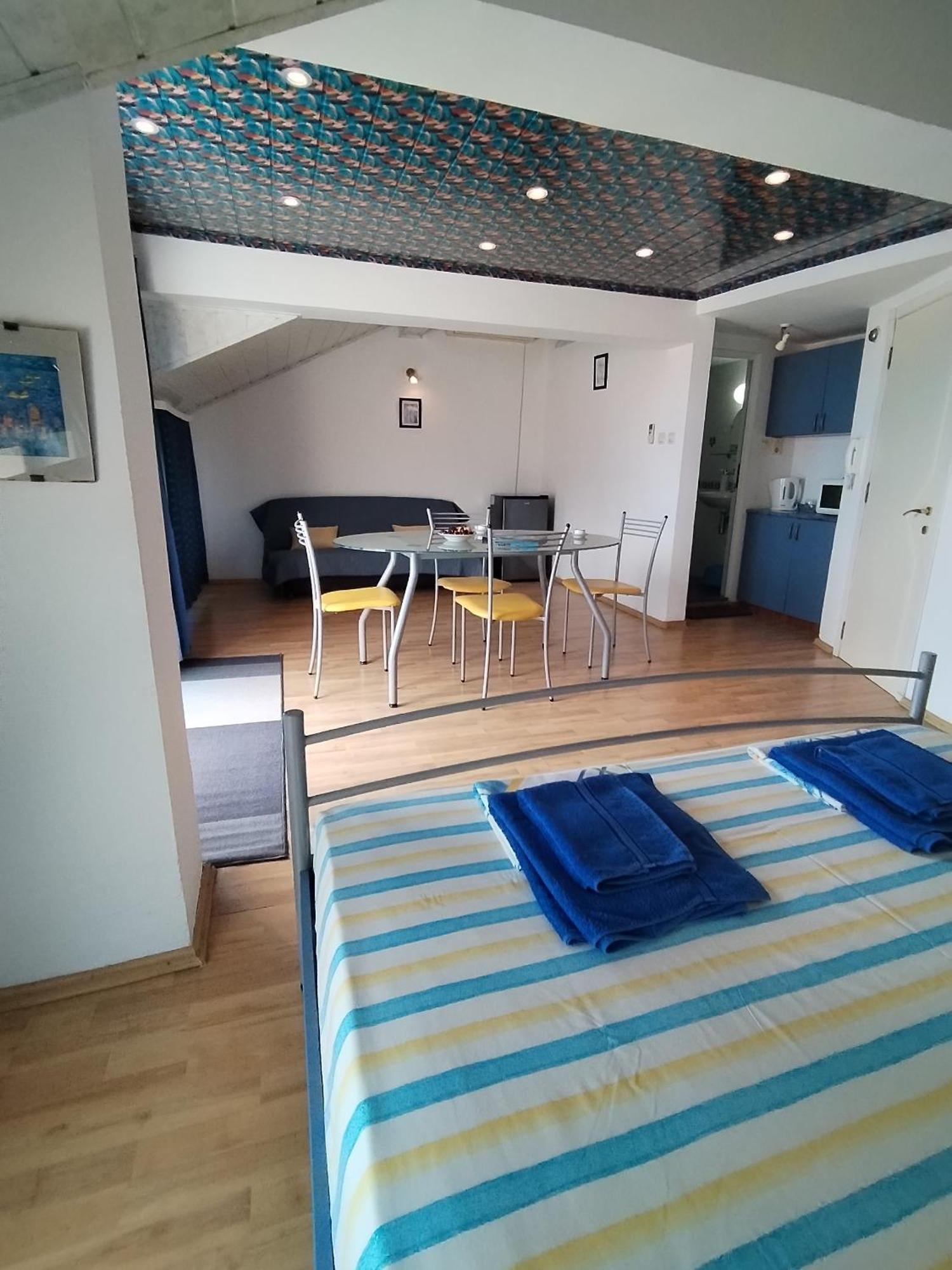 Lira Sto Apartments Pomorie Eksteriør bilde